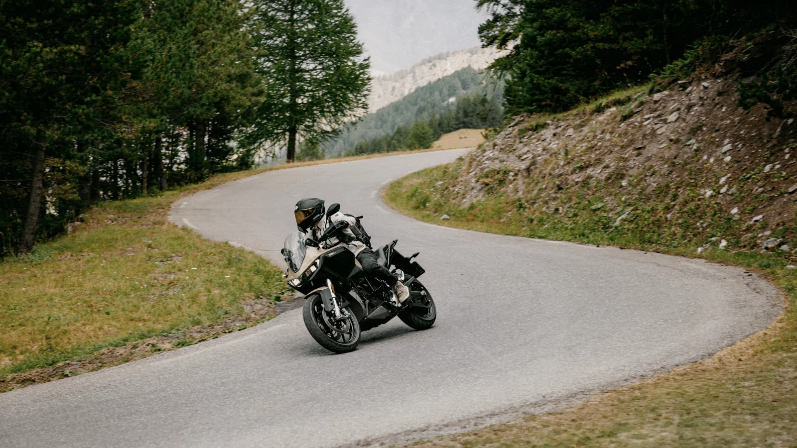 Zero Motorcycles установила рекорд Гиннесса — 271 миля на одном заряде