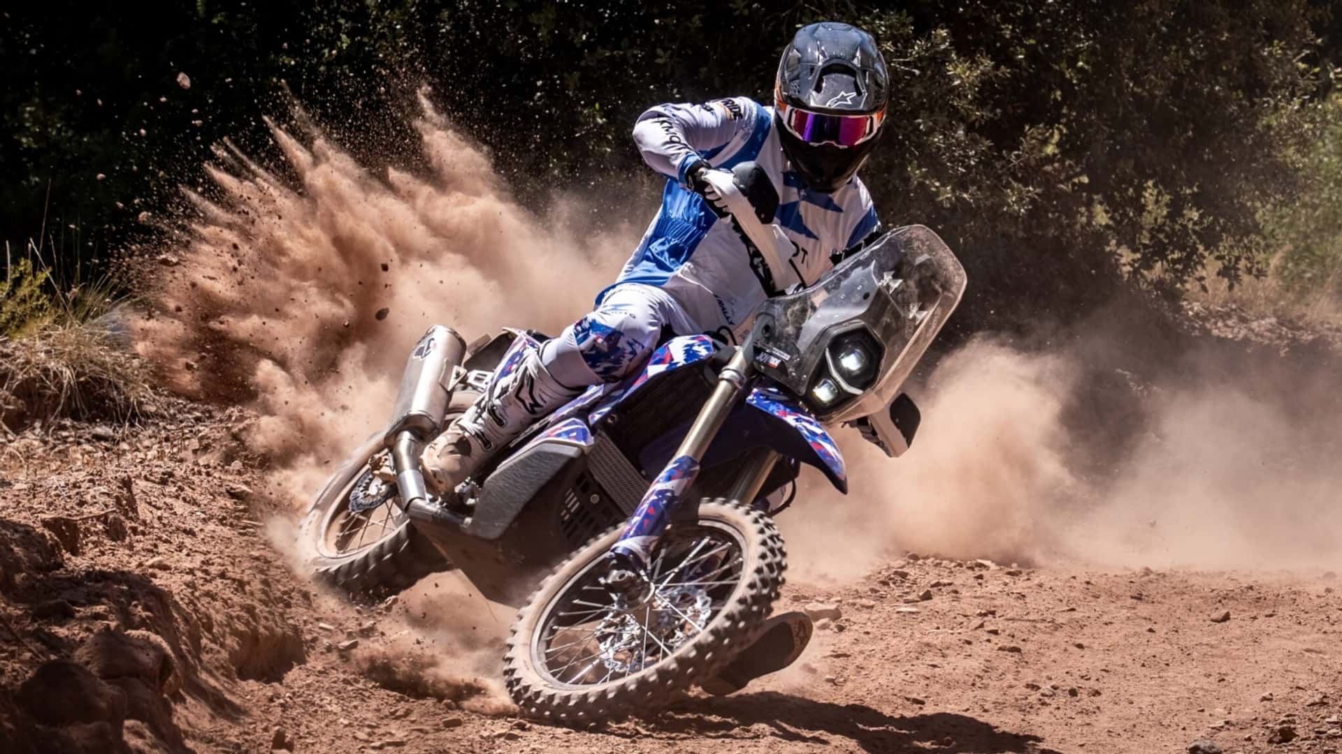 ZXMoto подписала Скайлера Хауза перед дебютом на «Дакаре». Но сможет ли команда бросить вызов соперникам?