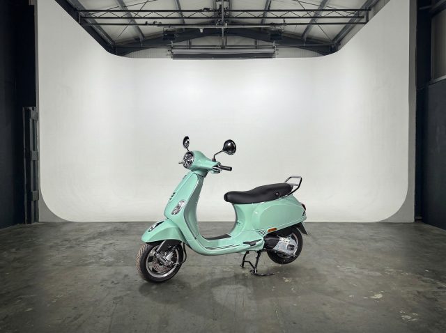 Vespa VXL 125